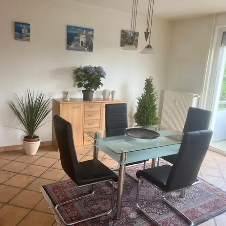 Apartment Schone In Messe Nahe Mit Privatparkplatz Duisburg