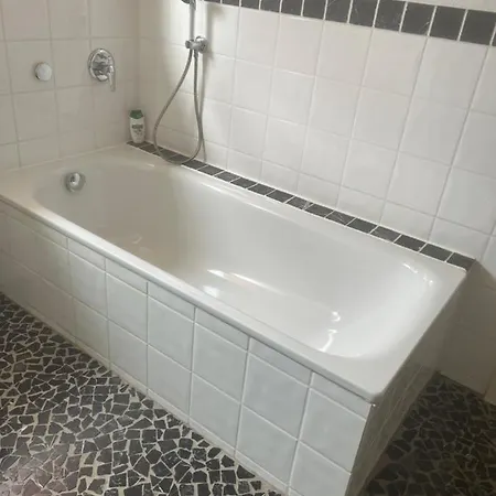 Apartment Schone In Messe Nahe Mit Privatparkplatz Duisburg