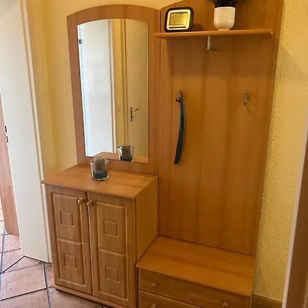 Apartment Schone In Messe Nahe Mit Privatparkplatz Duisburg